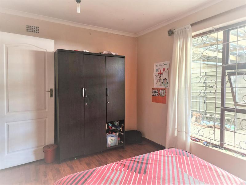 8 Bedroom Property for Sale in Belgravia Western Cape